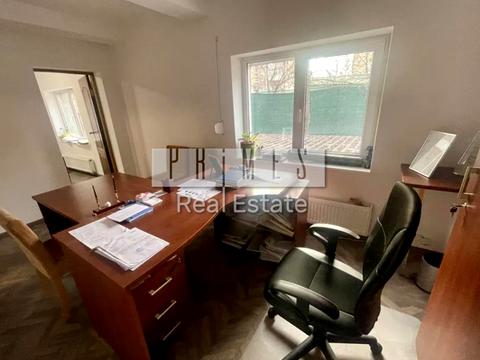 комерційна за адресою Науки просп., 33