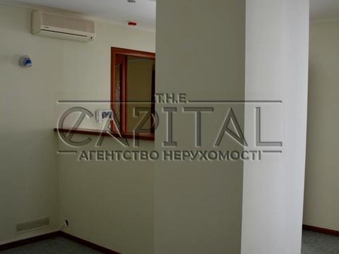 коммерческая по адресу Кловский спуск, 5