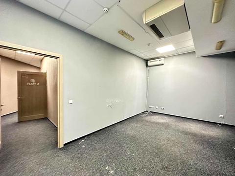 комерційна за адресою Кловський узвіз, 7a