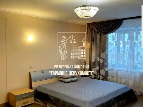 квартира за адресою Братства Тарасівців вул. (Декабристів), 12/37