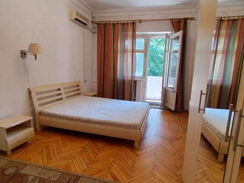 квартира за адресою Святослава Караванського вул. (Жуковського), 40