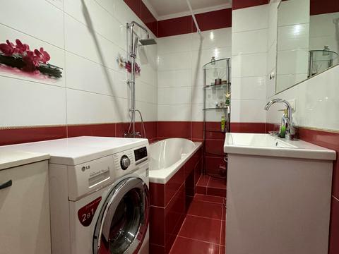 квартира за адресою Боголюбова вул., 12