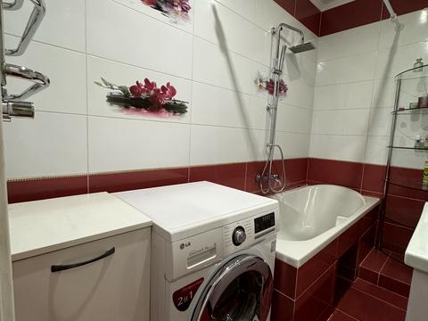 квартира за адресою Боголюбова вул., 12