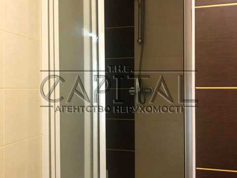 комерційна за адресою Болсуновська вул. (Сергія Струтинського), 8