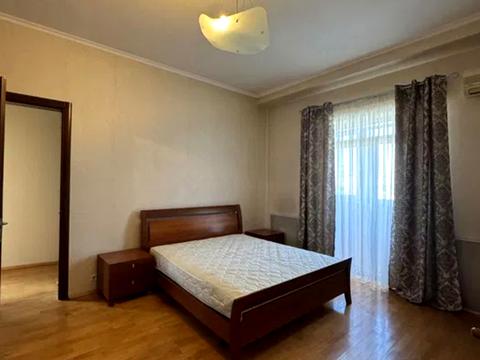 квартира по адресу Академика Чекмарёва ул., 2
