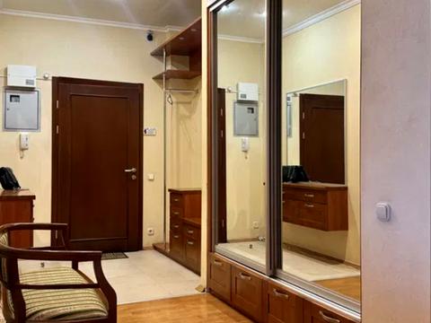 квартира по адресу Академика Чекмарёва ул., 2