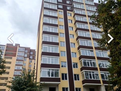 квартира за адресою Миру пл., 1-Б
