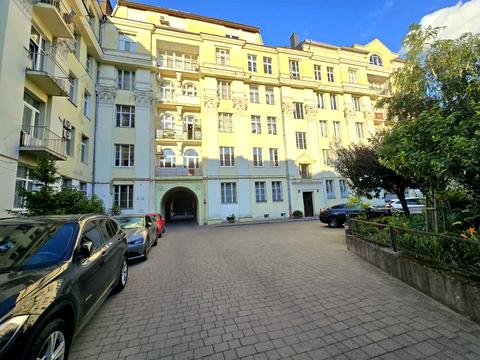 квартира по адресу Ивана Франка ул., 23а
