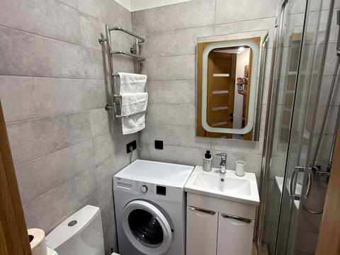 квартира за адресою Степана Бандери вул., 12