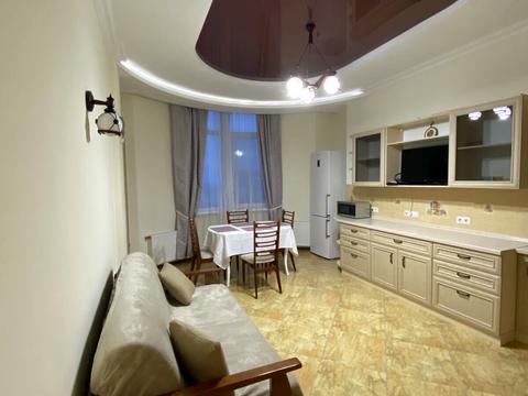 квартира по адресу Французский бульв., 22/2