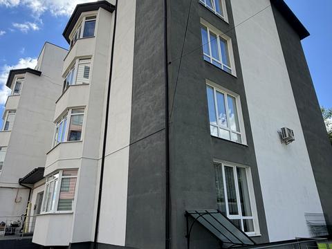 квартира за адресою Василя Сухомлинського вул., 34
