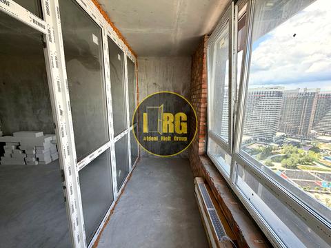квартира за адресою Причальна вул., 14