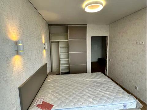 квартира за адресою Олександра Олеся вул., 2-В