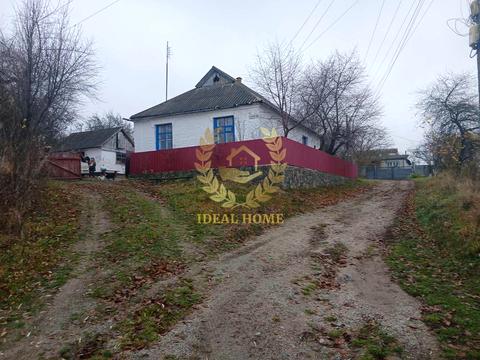 будинок за адресою с. Бушеве, Партизанська, 3