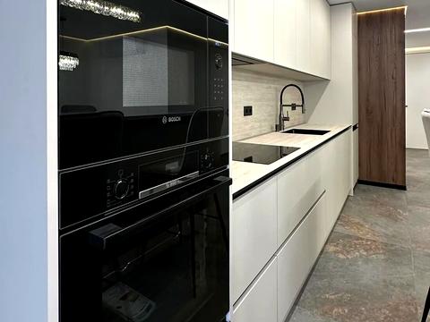 квартира за адресою Романа Левицького вул., 4