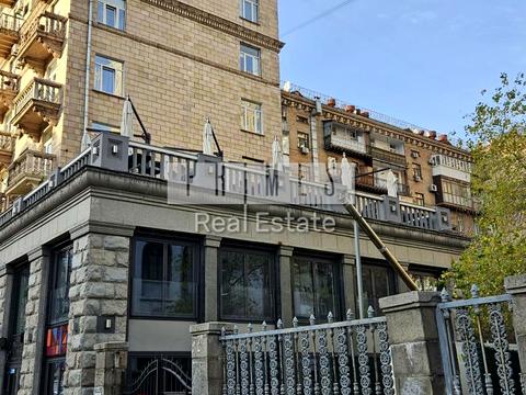 комерційна за адресою Хрещатик вул. (Kreschatic), 29