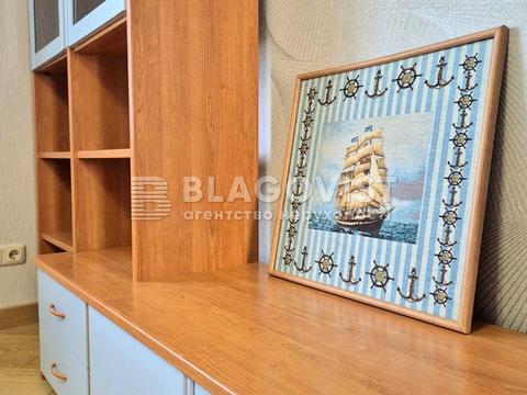 квартира за адресою Оноре де Бальзака вул., 6