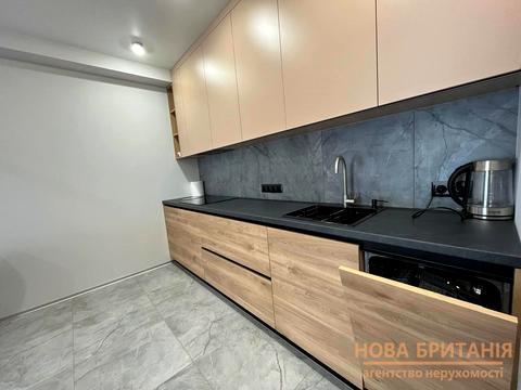 квартира за адресою Михайла Максимовича вул. (Онуфрія Трутенка), 24-В