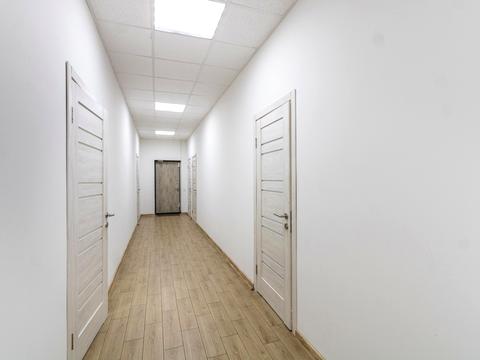комерційна за адресою Надрічна вул., 6