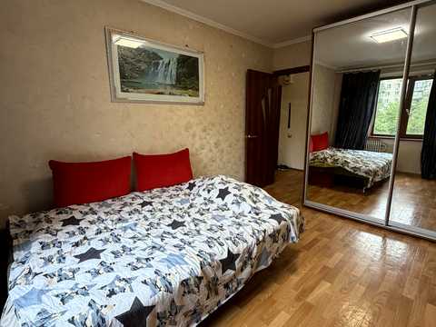 квартира по адресу Героев просп., 11