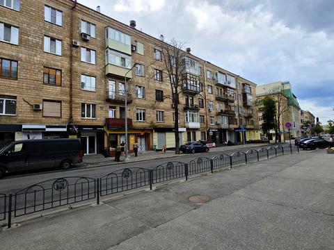 квартира за адресою Свободи вул., 12/16