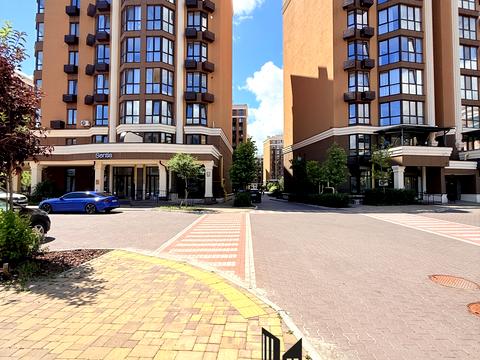комерційна за адресою Мартинова просп., (4)