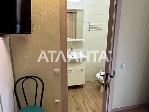 комерційна за адресою 1-я лінія, 1