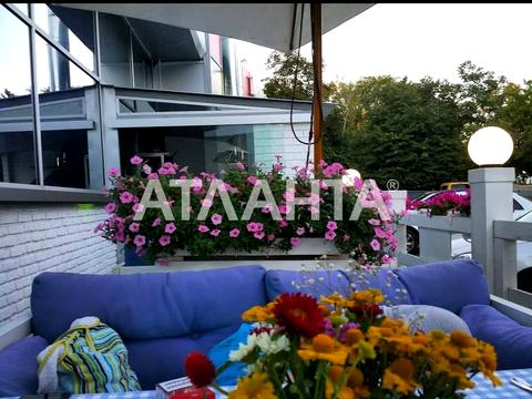 комерційна за адресою 1-я лінія, 1