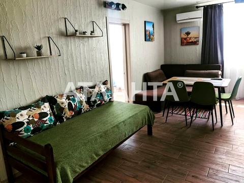 комерційна за адресою 1-я лінія, 1