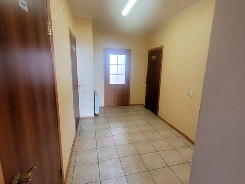 коммерческая по адресу Борщаговская ул., 145