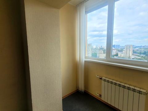 коммерческая по адресу Борщаговская ул., 145
