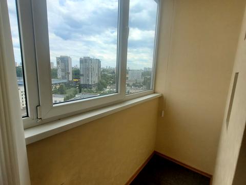 коммерческая по адресу Борщаговская ул., 145