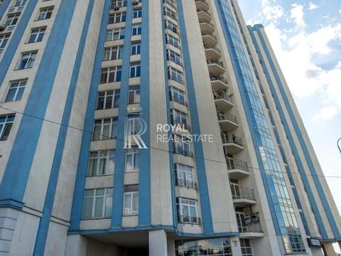 комерційна за адресою Дніпровська набережна вул., 26