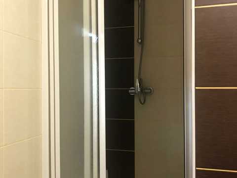 комерційна за адресою Болсуновська вул. (Сергія Струтинського), 8