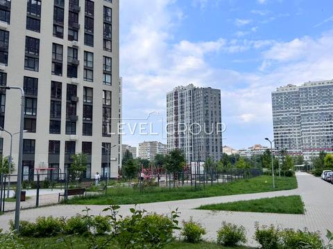 квартира по адресу Олександра Олеся ул., (Будинок 10.5)