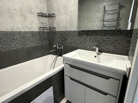 квартира за адресою Данила Галицького вул., 1