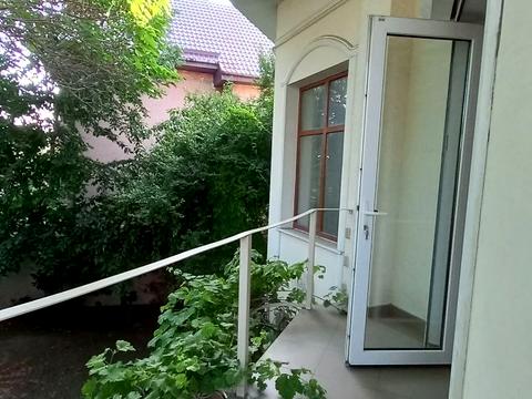 дом по адресу Леся Курбаса ул. (Петрашевского), 14