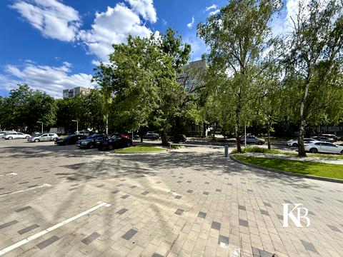 коммерческая по адресу Филиппа Орлика просп. (Ілліча), 16