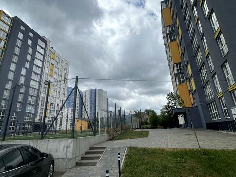 квартира за адресою Якова Гніздовського вул., 75-Б