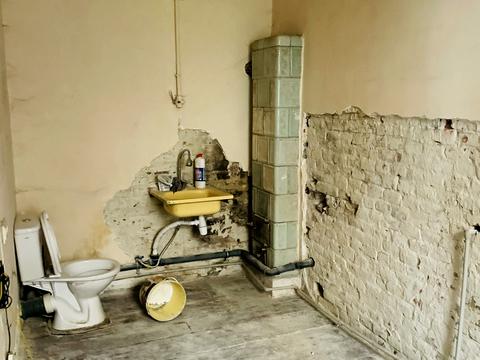 комерційна за адресою Івана Тобілевича вул., 9