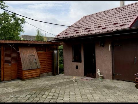 будинок за адресою с. Корнин, Бойка