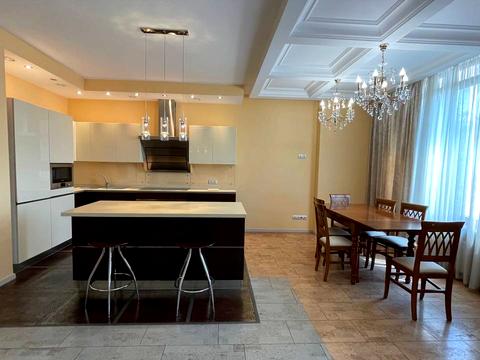 квартира за адресою Жилянська вул., 59