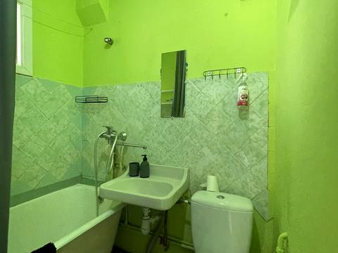 квартира за адресою Богатирська вул., 10