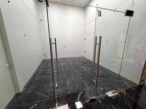 комерційна за адресою Миколи Бажана просп., 17-А