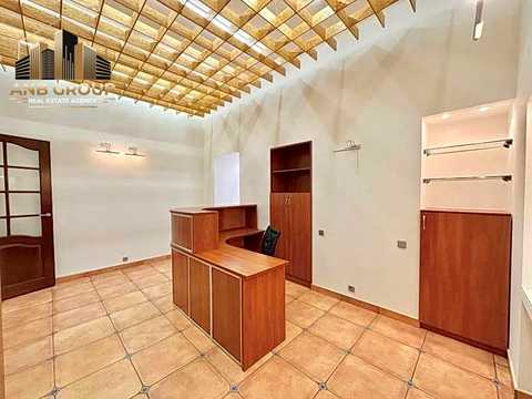 коммерческая по адресу Большая Васильковская ул. (Красноармейская), 49