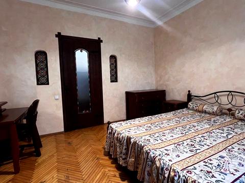 квартира по адресу Деревлянская ул. (Якира), 16