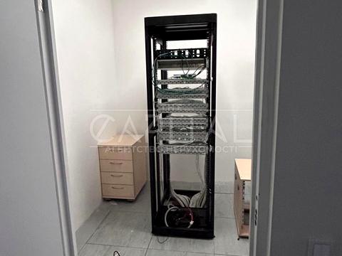 коммерческая по адресу Спортивная пл., 1