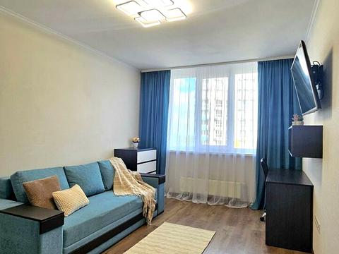 квартира за адресою Академіка Заболотного вул., 15-В