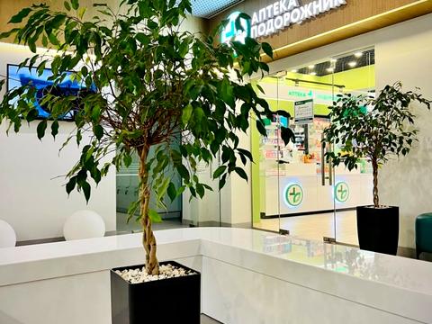комерційна за адресою Залізнична вул., 7А