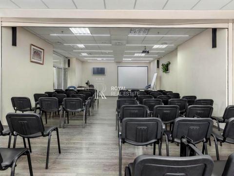 комерційна за адресою Дніпровська Набережна, 26Ж